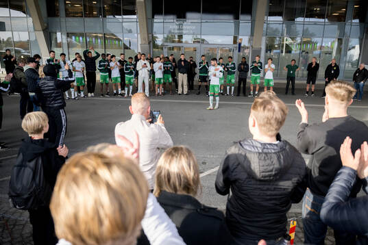 Hammarbys Hampus Skoglund och Nahir Besara