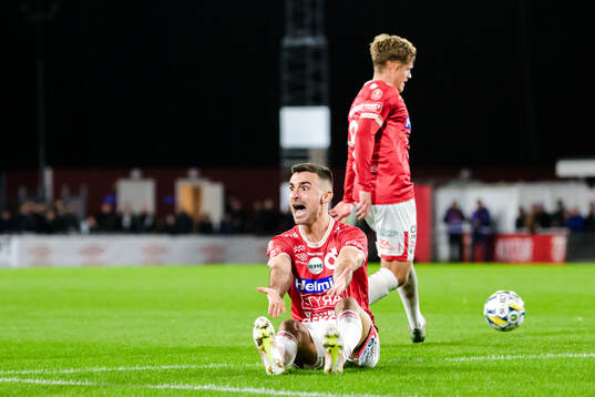 Degerfors Carlos Moros Gracia reagerar