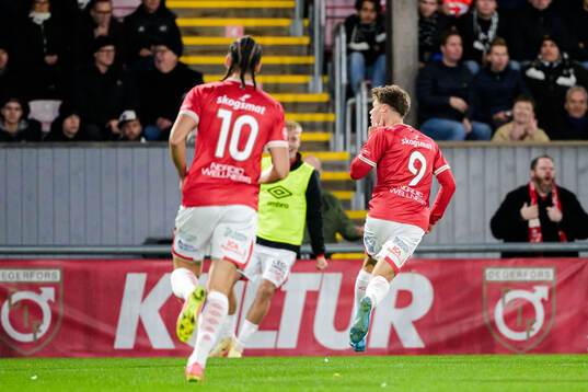 Degerfors Gustav Lindgren jublar