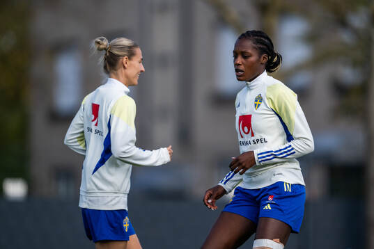 Evelyn Ijeh of the Swedish women's national football team