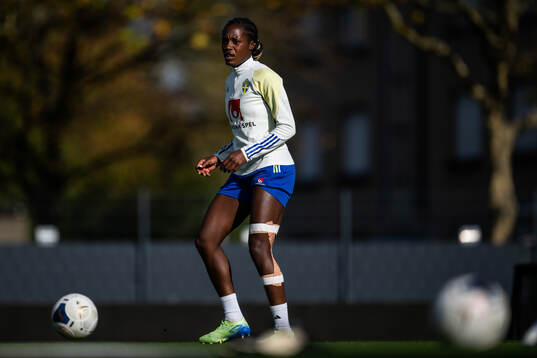 Evelyn Ijeh of the Swedish women's national football team