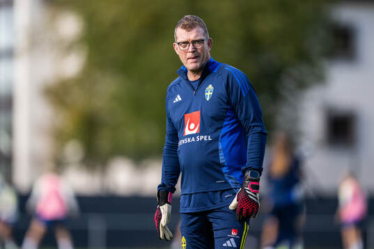 Goalkeeper coach Leif Troedsson of the Swedish women's
