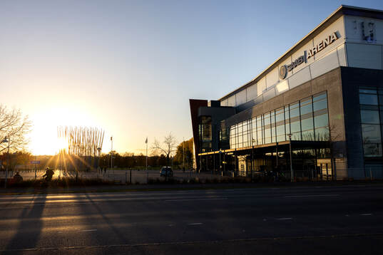 Exteriör vy av Saab Arena