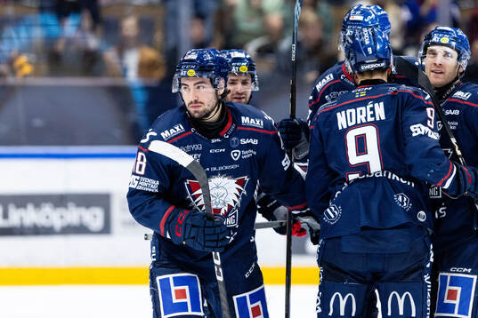 Linköpings Remi Elie jublar