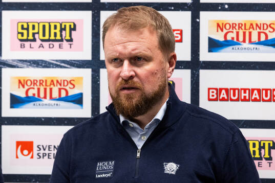 Linköpings tränare Klas Östman på presskonferensen