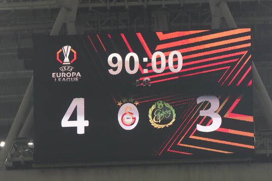 The score board