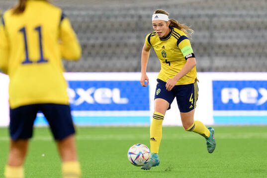 Roos Huitzing of Sweden