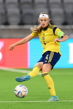 Roos Huitzing of Sweden