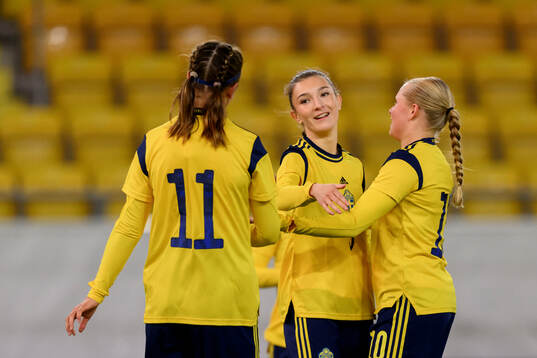 Bläddra bland fler bilder av Football, UEFA Women's Under-17 qualifiers, Sweden - Kazakhstan
