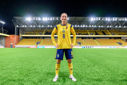 Fanny Peterson of Sweden celebrates