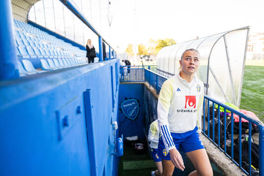 Bläddra bland fler bilder av Football, Women's Euro Qualifier, Sweden, Training 