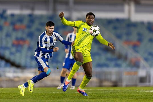 Melvin Koliqi of IFK Göteborg and Maxime Ndong Penda of