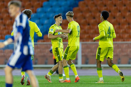 Max Moerstedt of Hoffenheim celebrates the 0-3 goal with