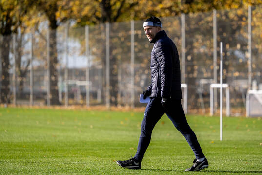 Head coach Henrik Rydström