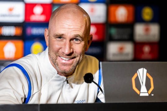 Head coach Henrik Rydström