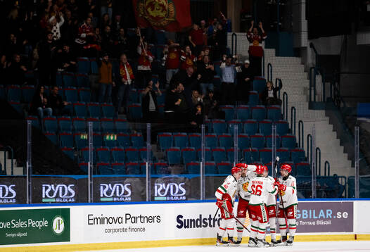 Moras spelare och supportrar jublar