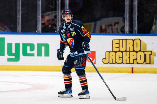 Djurgårdens Victor Eklund har ont