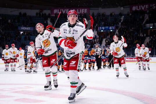 Moras Filip Björkman deppar