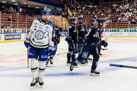 Leksands Eddie Larsson deppar och Linköpings Ty Rattie