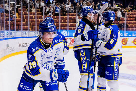 Leksands Justin Glenn Kloos jublar