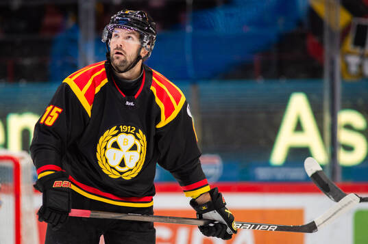 Brynäs Simon Bertilsson deppar