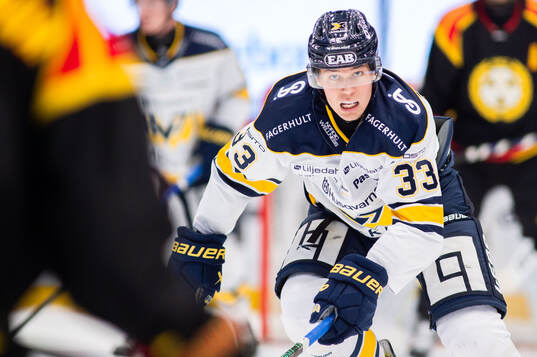 HV71s Måns Lindbäck