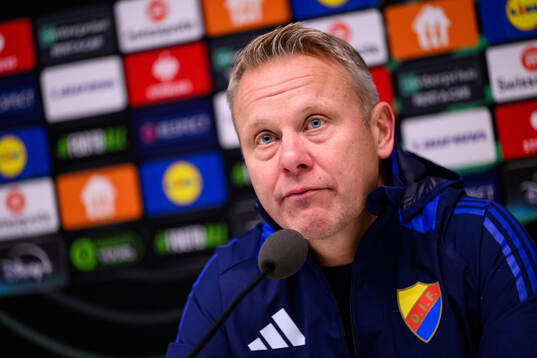 head coach Roberth Björknesjö of Djurgården at a press