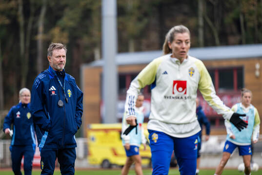 Head coach Peter Gerhardsson and Linda Sembrant of the