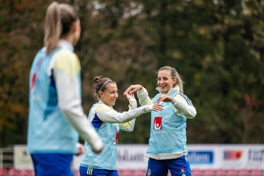 Julia Zigiotti Olme and Nathalie Björn of the Swedish