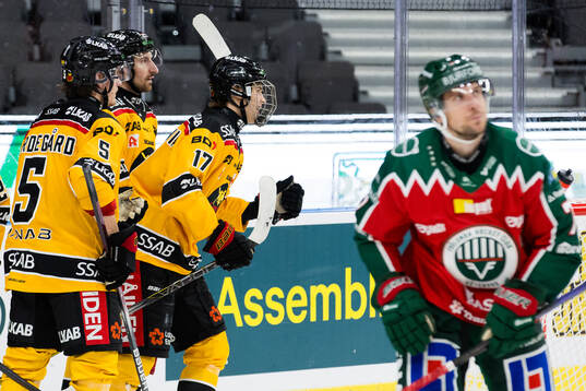 Luleås Jakob Ihs Wozniak jublar