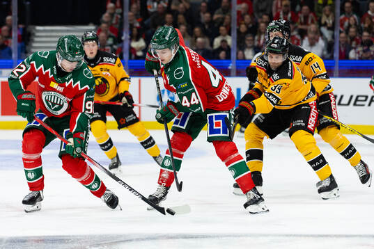 Frölundas Filip Cederqvist och Noah Dower Nilsson