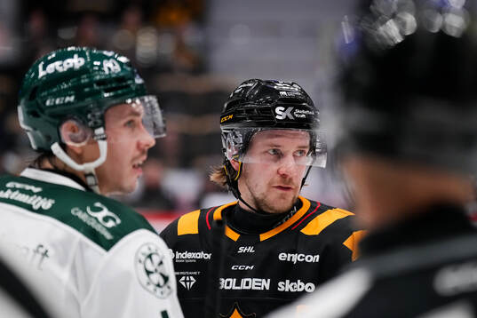 Färjestads Joakim Nygård och Skellefteås Jonathan Pudas