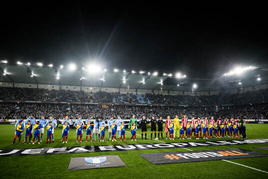 Players of Malmö FF and Olympiacos