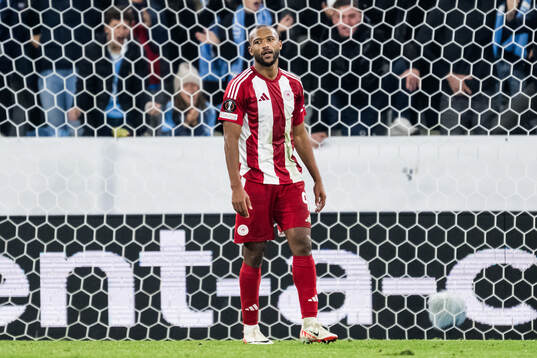Ayoub El Kaabi of Olympiacos looks dejected