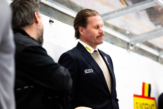 Timrås tränare Olli Jokinen