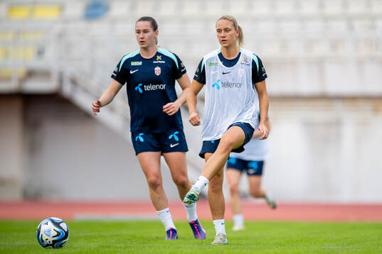 Elisabeth Terland and Lisa Fjeldstad Naalsund of the
