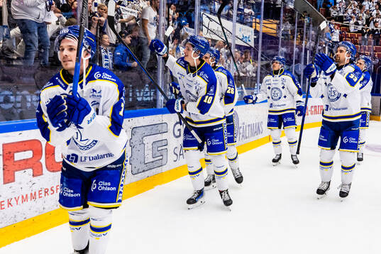 Leksands spelarna jublar