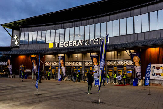 Tegera Arena innan ishockeymatchen i SHL mellan Leksand och