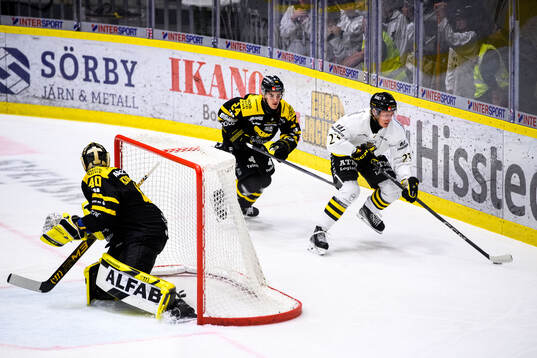 Västerås Joel Kant och AIKs Oliver Tärnström