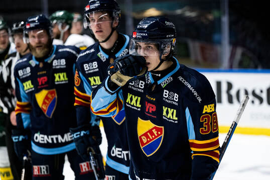 Djurgårdens Victor Eklund deppar