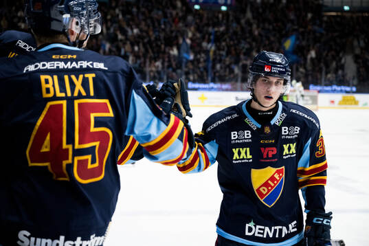 Djurgårdens Victor Eklund jublar