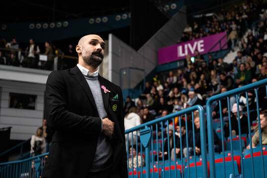 Björklövens assisterande tränare Daniel Rahimi