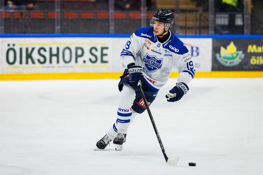 Karlskogas Andre Edvardsen Simen