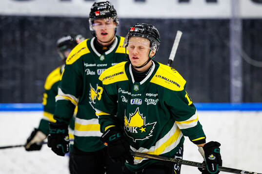 Östersunds Isac Hamberg deppar