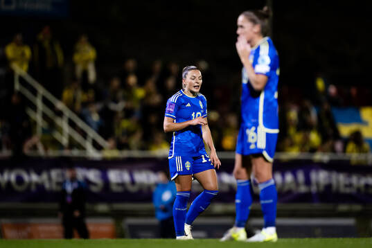 Johanna Rytting Kaneryd and Filippa Angeldahl of Sweden