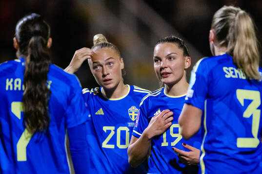 Hanna Bennison and Johanna Rytting Kaneryd of Sweden