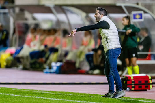 Head coach Daniel Santos of Luxembourg