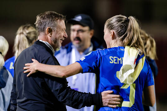 Head coach Peter Gerhardsson and Linda Sembrant of Sweden