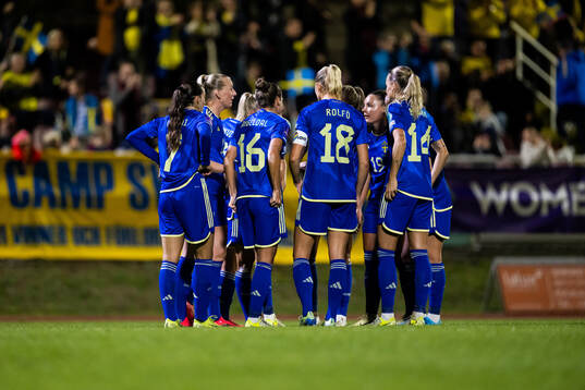 Filippa Angeldahl of Sweden celebrates with team mates