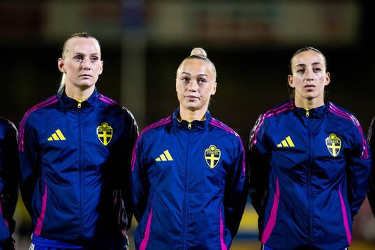 Stina Blackstenius, Hanna Bennison and Rusul Rosa Kafaji of